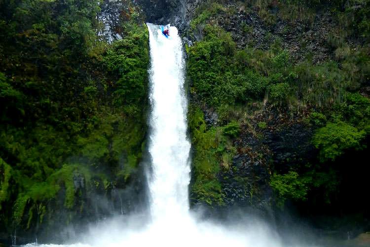 Kayaking in Chile S2S Pro Team
