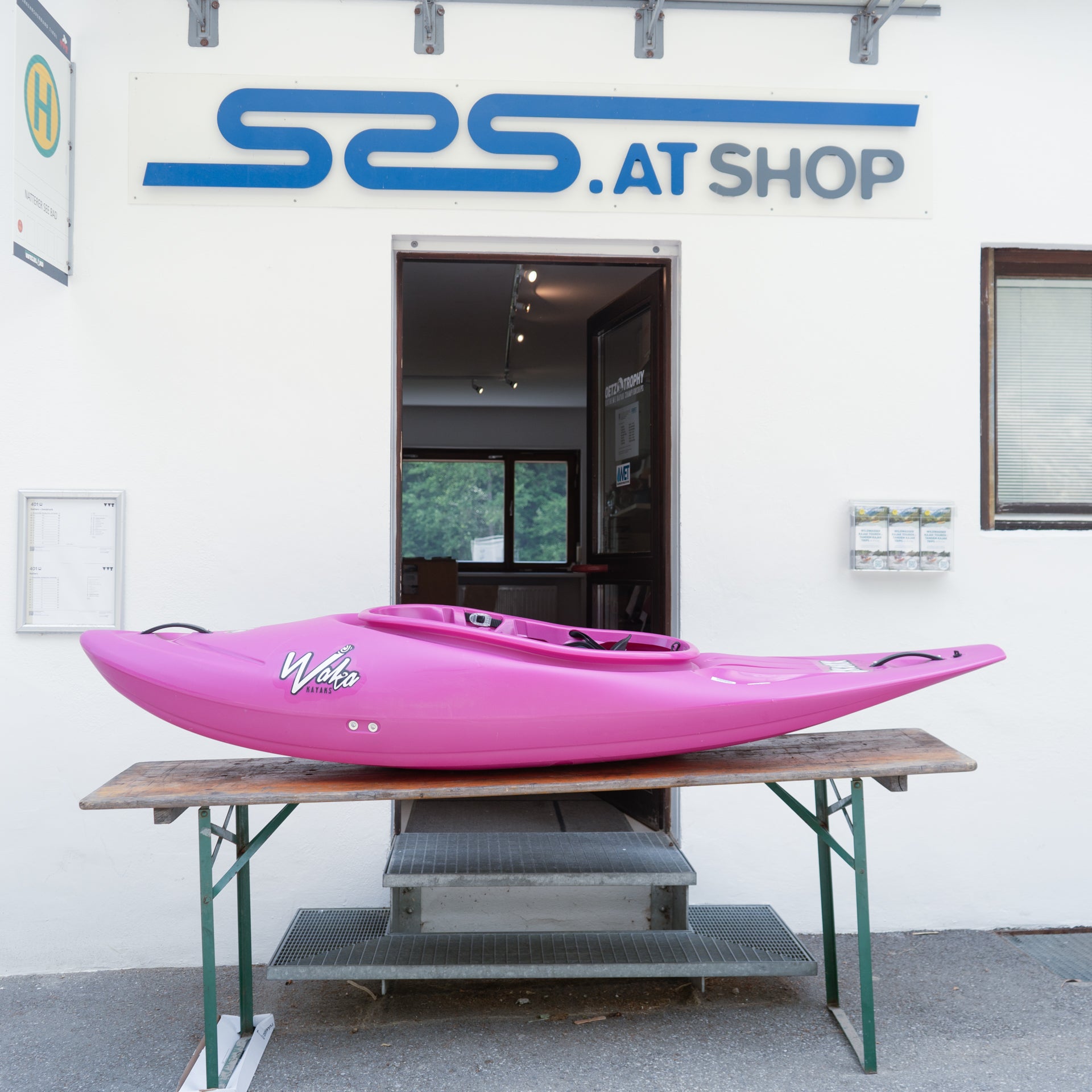 Waka Skuxx neuwertig - s2s.at