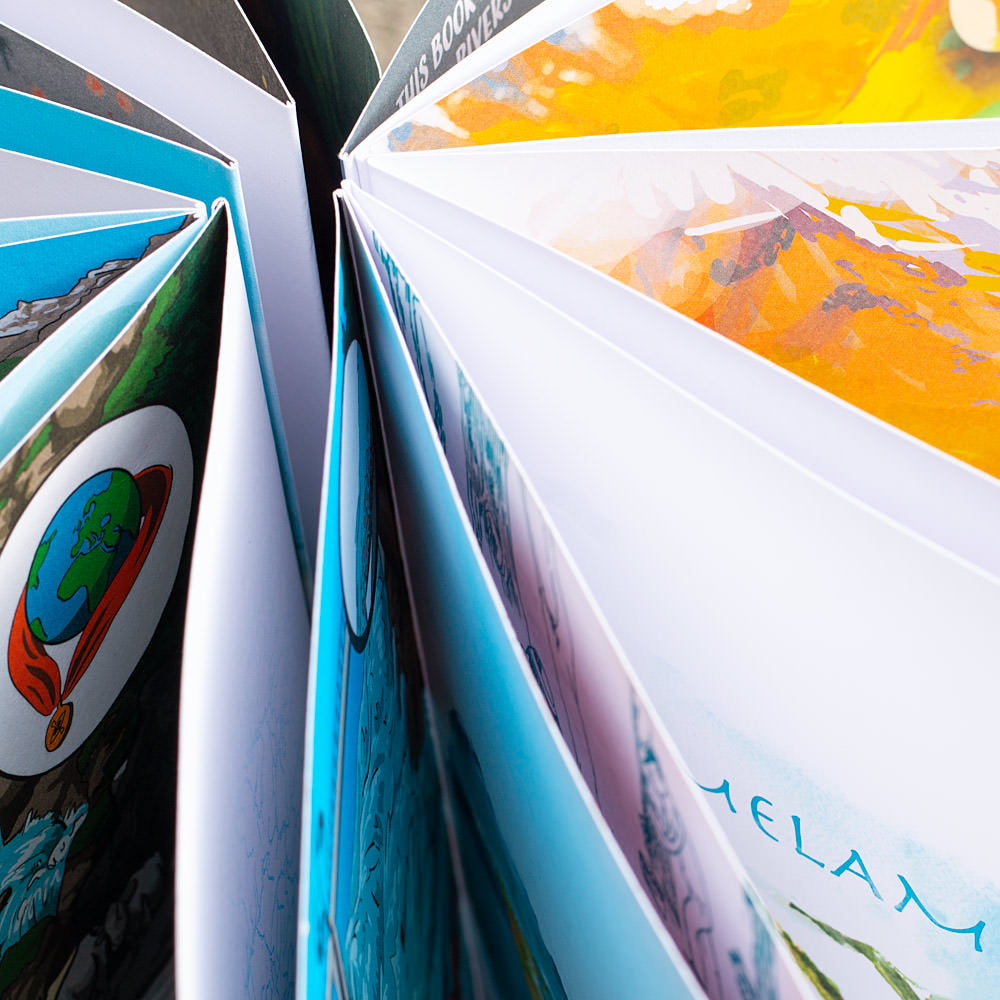 Through the Eye of a River Buch Detail